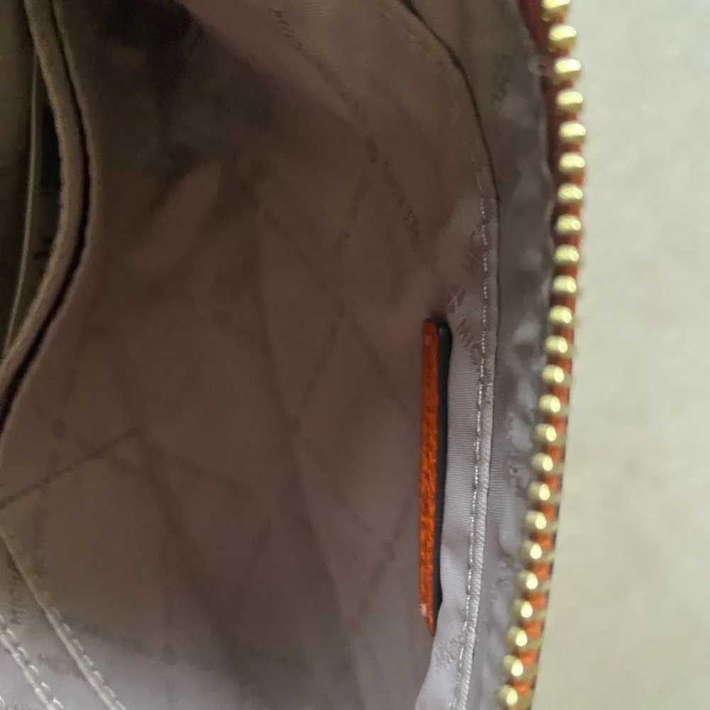 Michael Kors orange zip clutch - Picture 4 of 8